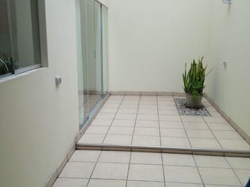 CASA EN VENTA EN MAGDALENA CERCA DE LA AV. JAVIER PRADO