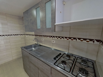 SE VENDE APARTAMENTO EN MADRID