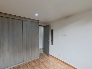 SE VENDE APARTAMENTO EN MADRID