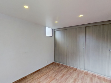 SE VENDE APARTAMENTO EN MADRID