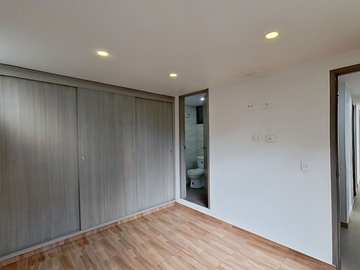 SE VENDE APARTAMENTO EN MADRID
