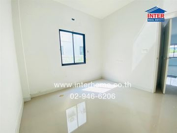 2-storey twin house, 38.5 sq.w., The Pride Village, Rangsit-Khlong 3, near DD Market, Rangsit-Nakhon Nayok Soi 68, Rangsit-Nakhon Nayok Road, Lam Luk