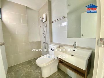 2-storey twin house, 38.5 sq.w., The Pride Village, Rangsit-Khlong 3, near DD Market, Rangsit-Nakhon Nayok Soi 68, Rangsit-Nakhon Nayok Road, Lam Luk