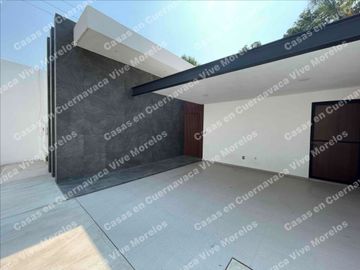 INVIERTE CASA NUEVA EN VENTA MODERNA DE UN NIVEL ALBERCA JARDIN