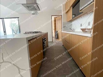 INVIERTE CASA NUEVA EN VENTA MODERNA DE UN NIVEL ALBERCA JARDIN