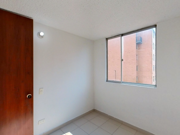 SE VENDE APARTAMENTO EN SAN PEDRO,MADRID