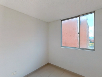 SE VENDE APARTAMENTO EN SAN PEDRO,MADRID