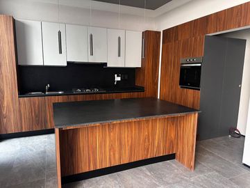 CASA EN VENTA EN FRACC. VILLAMAGNOLIAS ALTOZANO