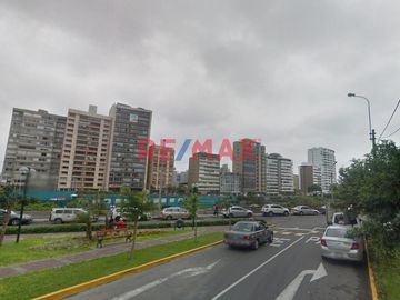 vendo duplex en Miraflores,cerca al malecón