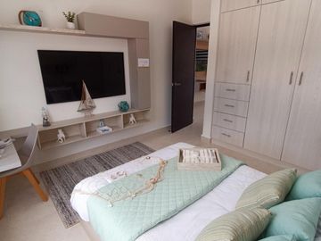 CASA CON JARDIN EN RESIDENCIAL PRIVADO CON CASA CLUB