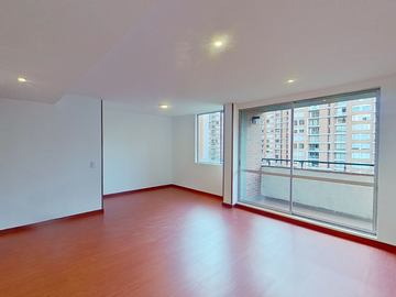 SE VENDE APARTAMENTO EN GRATAMIRA