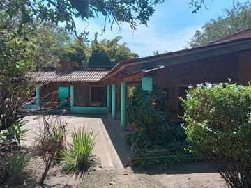 CASA EN VENTA EN PUEBLO MISTICO  AMATLAN DE QUETZALCOATL, TEPOZTLAN MORELOS $10,900,000.00