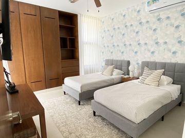 CASA 3 HABITACIONES CON JARDIN EN PLAYA DEL CARMEN