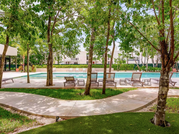 CASA 3 HABITACIONES CON JARDIN EN PLAYA DEL CARMEN