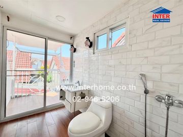 2-storey detached house, 50 sq m., Suan Thip Village, Soi Khlong Lam Chiak 12, Prasertmanukit Road (Kaset-Nawamin), Nawamin Road, Bueng Kum District,