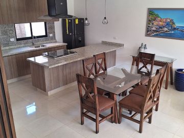 Vendo Casa en Fraccionamiento con excelente ubicacion en Cuautlancingo muy cerca del Periferico