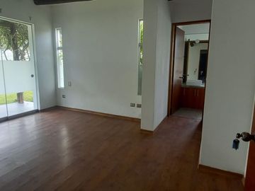 ACOGEDORA CASA DE CAMPO, EXCELENTE UBICACIÓN EN PLENO VALLE SAGRADO DE PACHACÁMAC..