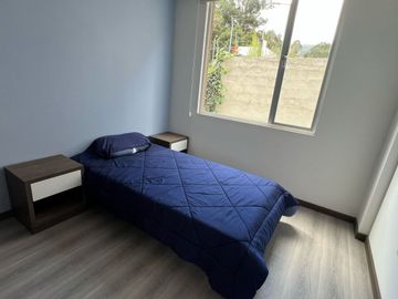 HERMOSA CASA A ESTRENAR CONOCOTO VALLE DE LOS CHILLOS– CRÉDITO VIP