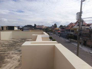 CASA INDEPENDIENTE EN VENTA EN SAN ANTONIO. AMBATO