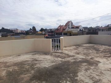 CASA INDEPENDIENTE EN VENTA EN SAN ANTONIO. AMBATO