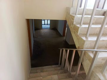 CASA INDEPENDIENTE EN VENTA EN SAN ANTONIO. AMBATO