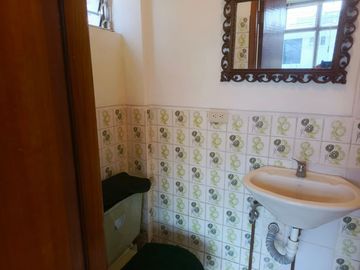 CASA INDEPENDIENTE EN VENTA EN SAN ANTONIO. AMBATO