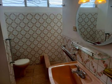 CASA INDEPENDIENTE EN VENTA EN SAN ANTONIO. AMBATO