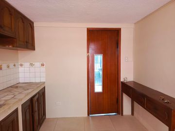 CASA INDEPENDIENTE EN VENTA EN SAN ANTONIO. AMBATO