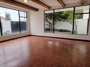 vendo casa en Miravalle 2