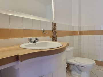 vendo casa en Miravalle 2
