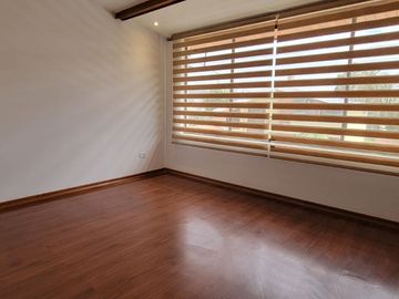 vendo casa en Miravalle 2