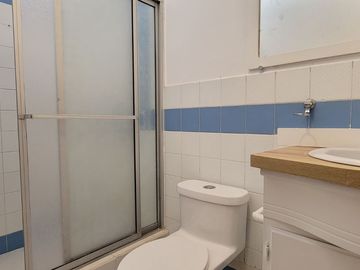 vendo casa en Miravalle 2