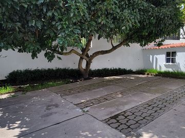 vendo casa en Miravalle 2