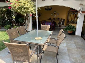 Venta de Linda Casa estilo Campestre en zona segura en Laguna Grande , La Molina