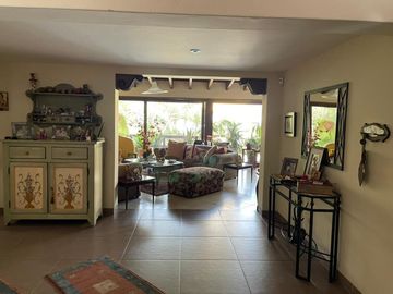 Venta de Linda Casa estilo Campestre en zona segura en Laguna Grande , La Molina