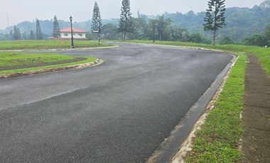 Lot for Sale in Tagaytay Highlands(Midlands)