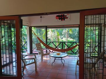 CABAÑA AMOBLADA CON PISCINA,HERMOSA VISTA EN MINCA SANTA MARTA.