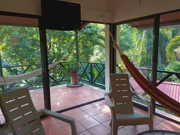 CABAÑA AMOBLADA CON PISCINA,HERMOSA VISTA EN MINCA SANTA MARTA.