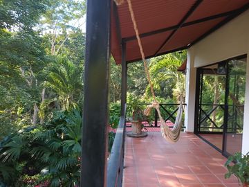 CABAÑA AMOBLADA CON PISCINA,HERMOSA VISTA EN MINCA SANTA MARTA.