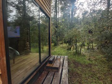 CASA CERCANA A LAGO RANCO.