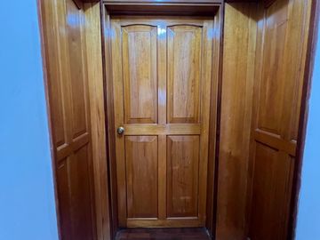 Hermosa Casa en Venta Estilo Clásico con Moderno LINSIDRO