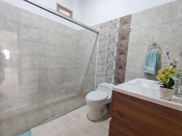 Venta de hermosa finca en Rionegro, vereda la laja