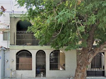 CASA EN VENTA SANTA CATARINA NUEVO LEÓN