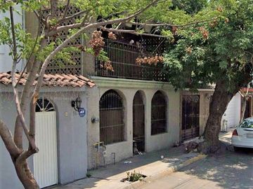 CASA EN VENTA SANTA CATARINA NUEVO LEÓN