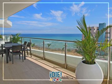 En venta: Departamento en Edificio Riva Di Mare, Manta con vista al mar
