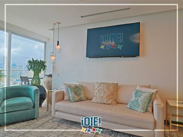En venta: Departamento en Edificio Riva Di Mare, Manta con vista al mar