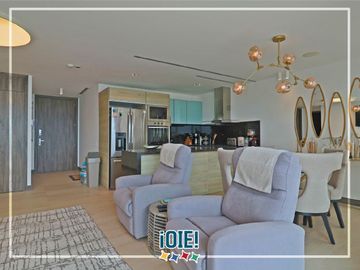 En venta: Departamento en Edificio Riva Di Mare, Manta con vista al mar