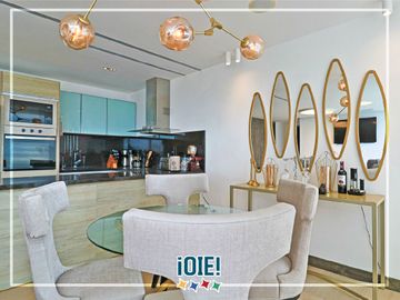 En venta: Departamento en Edificio Riva Di Mare, Manta con vista al mar