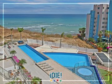 En venta: Departamento en Edificio Riva Di Mare, Manta con vista al mar