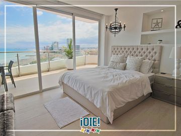 En venta: Departamento en Edificio Riva Di Mare, Manta con vista al mar